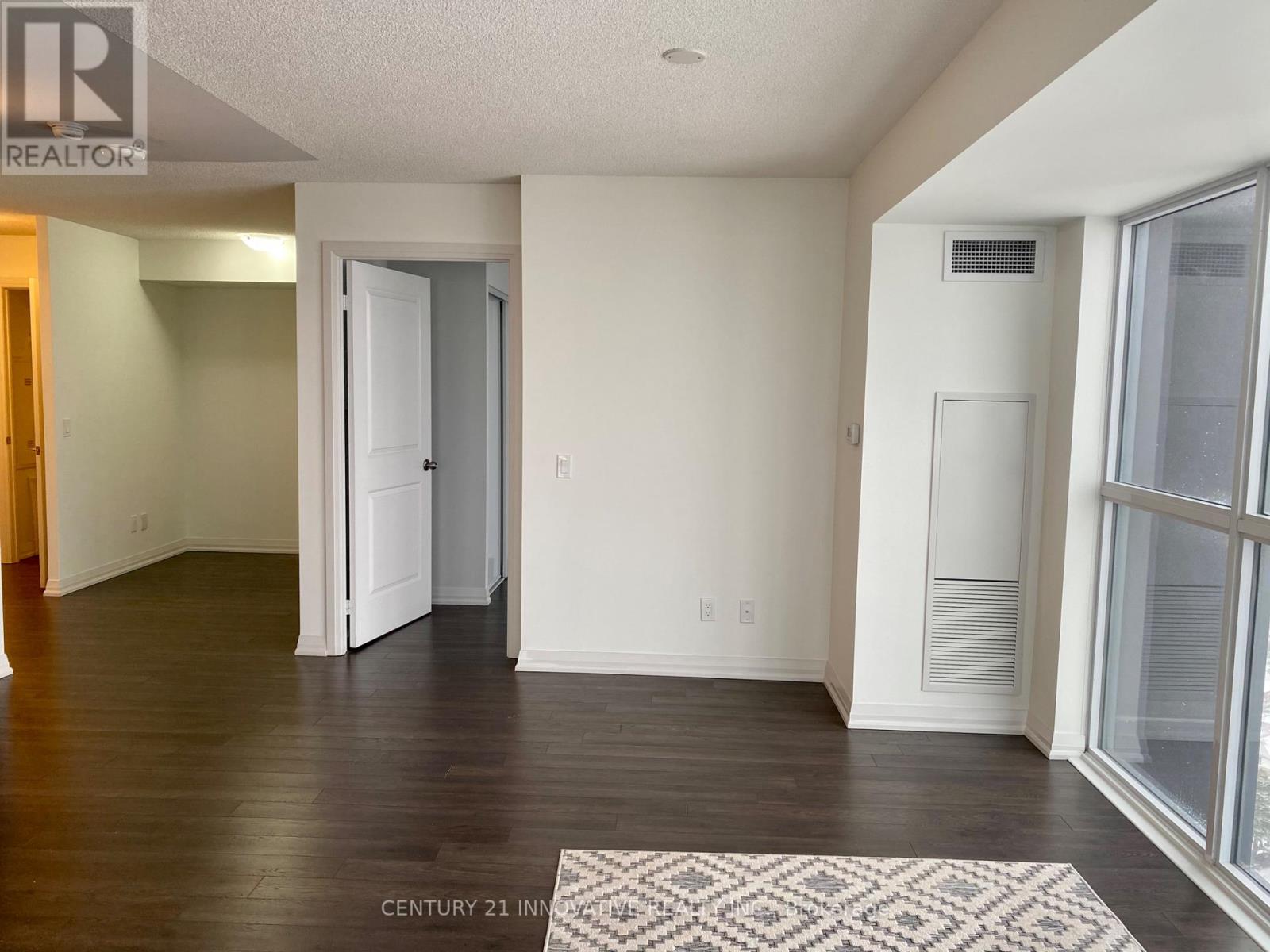 2502 - 30 Meadowglen Place, Toronto, Ontario  M9L 0A3 - Photo 11 - E12595674