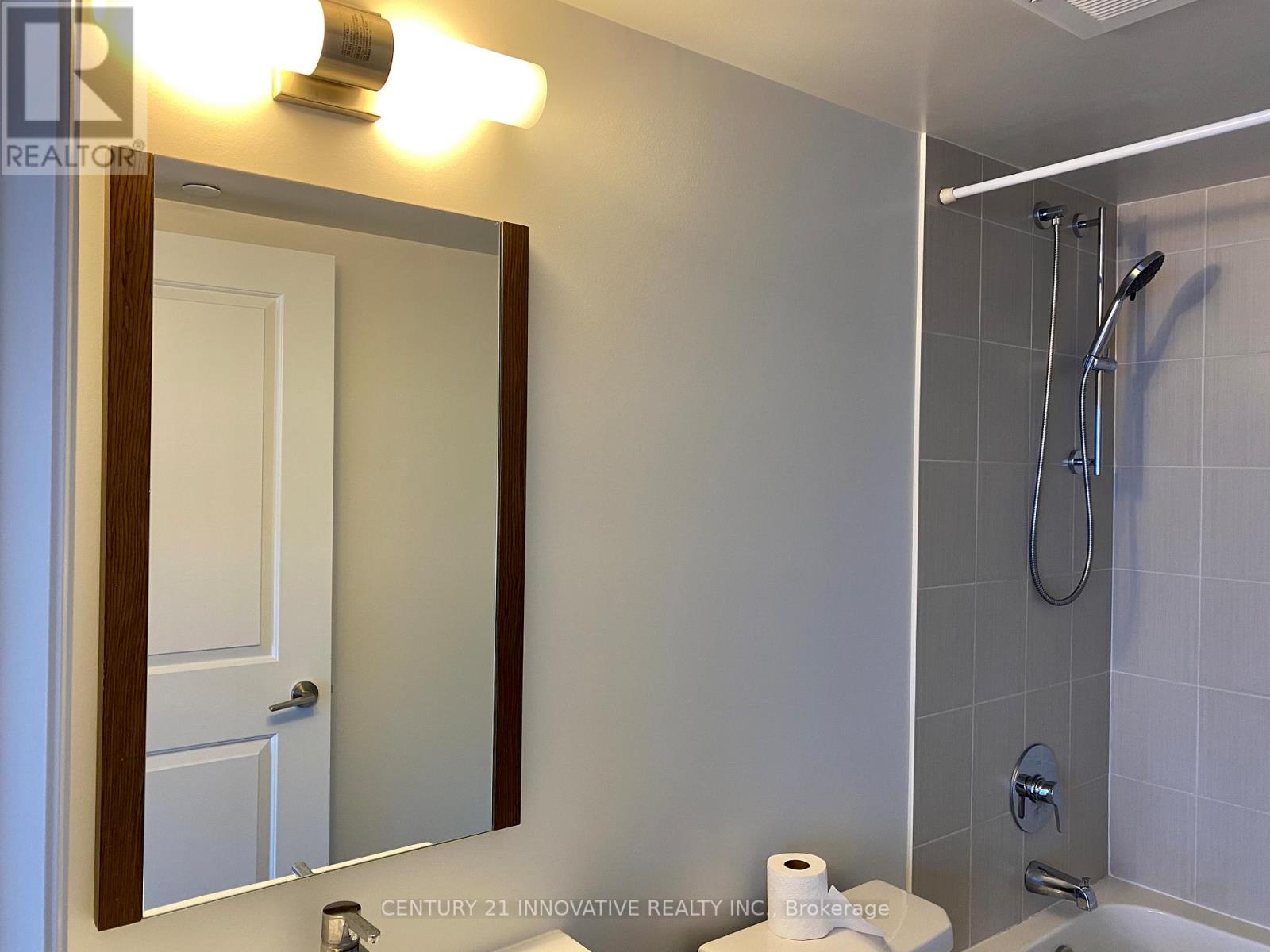 2502 - 30 Meadowglen Place, Toronto, Ontario  M9L 0A3 - Photo 5 - E12595674