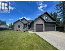 4714 Sakwatamau Drive, Whitecourt, Ca