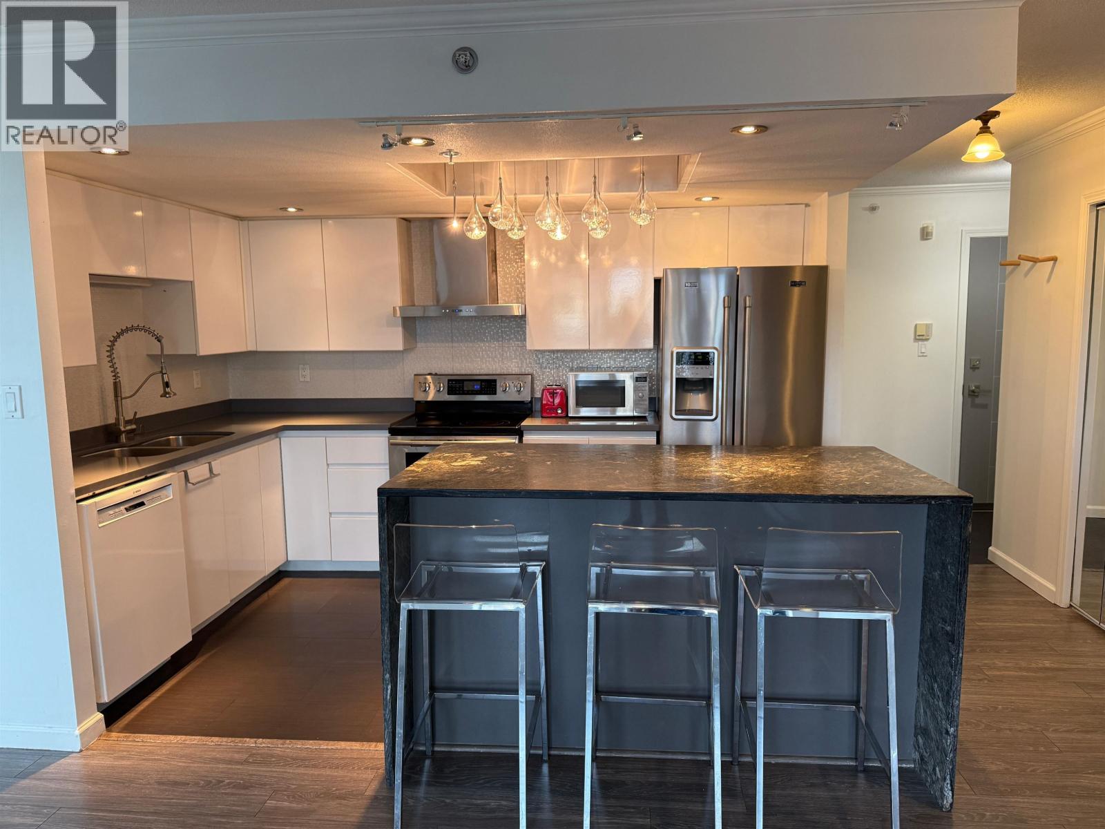 304 1088 Quebec Street, Vancouver, British Columbia  V6A 4H2 - Photo 3 - R3054064