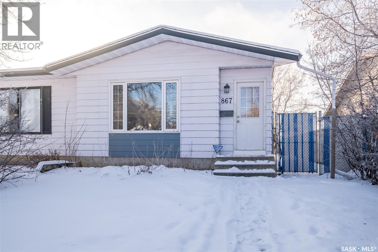 867 7th STREET E, Prince Albert, Saskatchewan