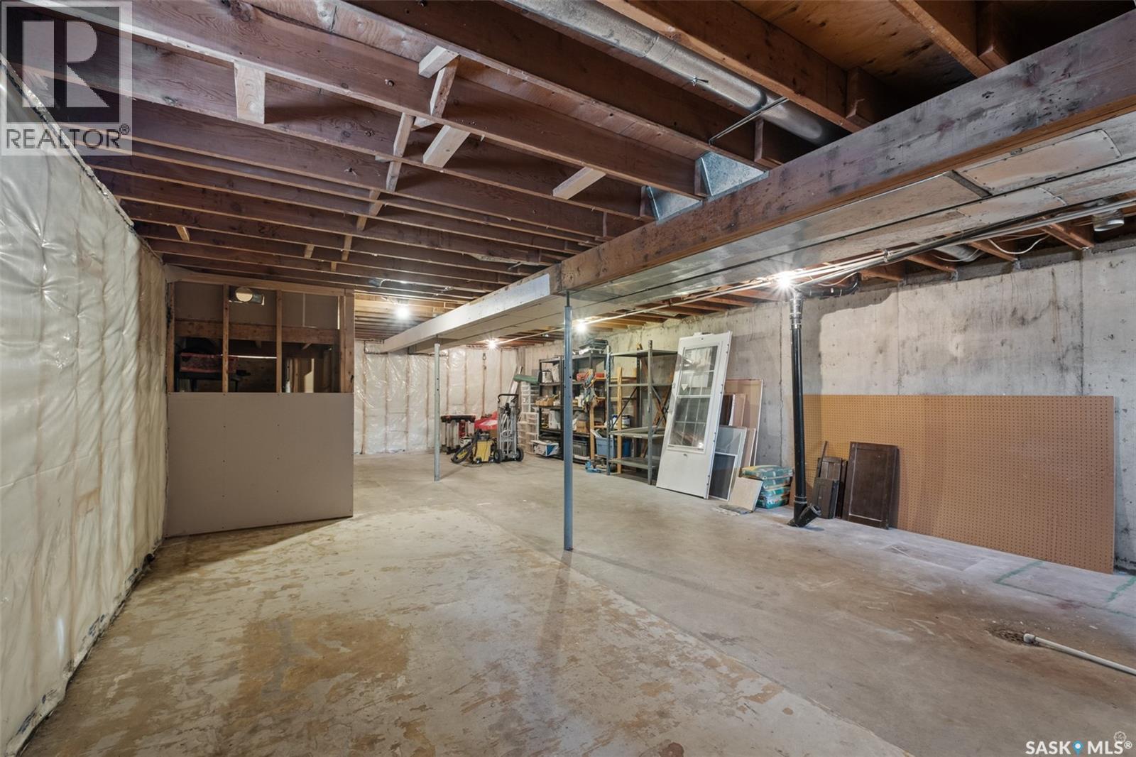 867 7th Street E, Prince Albert, Saskatchewan  S6V 6T3 - Photo 15 - SK025071