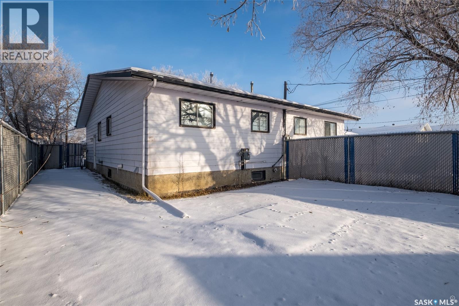 867 7th Street E, Prince Albert, Saskatchewan  S6V 6T3 - Photo 18 - SK025071