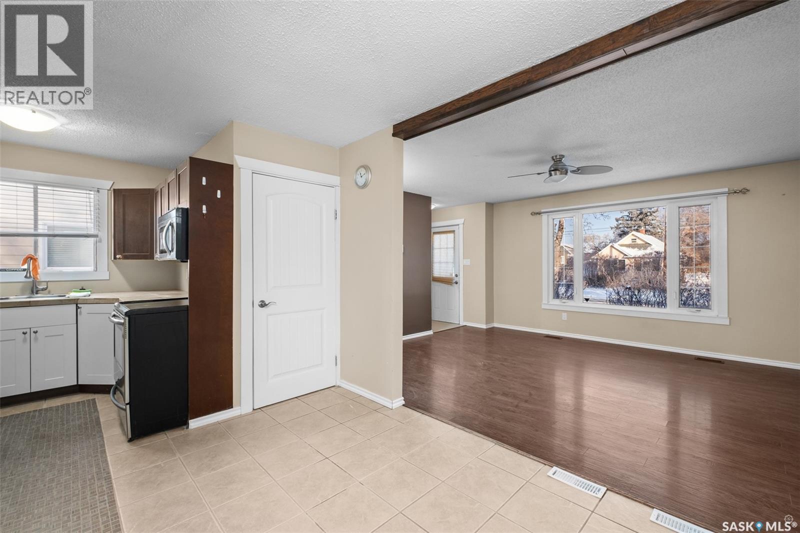 867 7th Street E, Prince Albert, Saskatchewan  S6V 6T3 - Photo 5 - SK025071