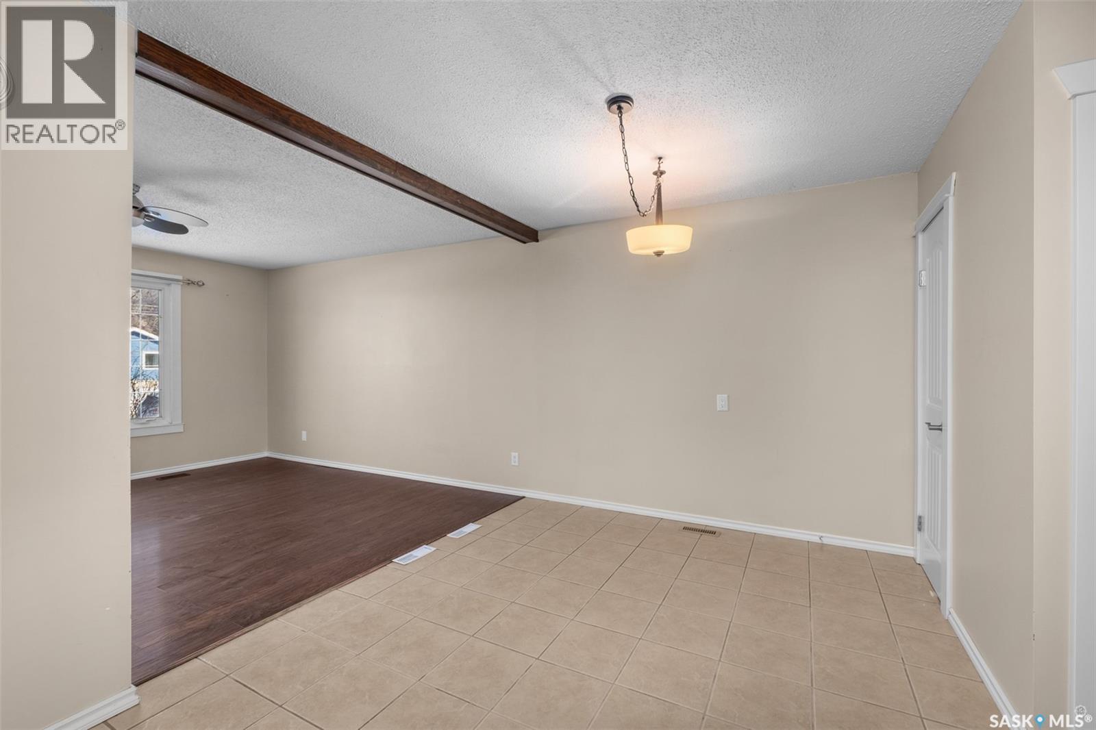 867 7th Street E, Prince Albert, Saskatchewan  S6V 6T3 - Photo 8 - SK025071