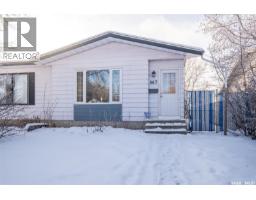 867 7th STREET E East Flat