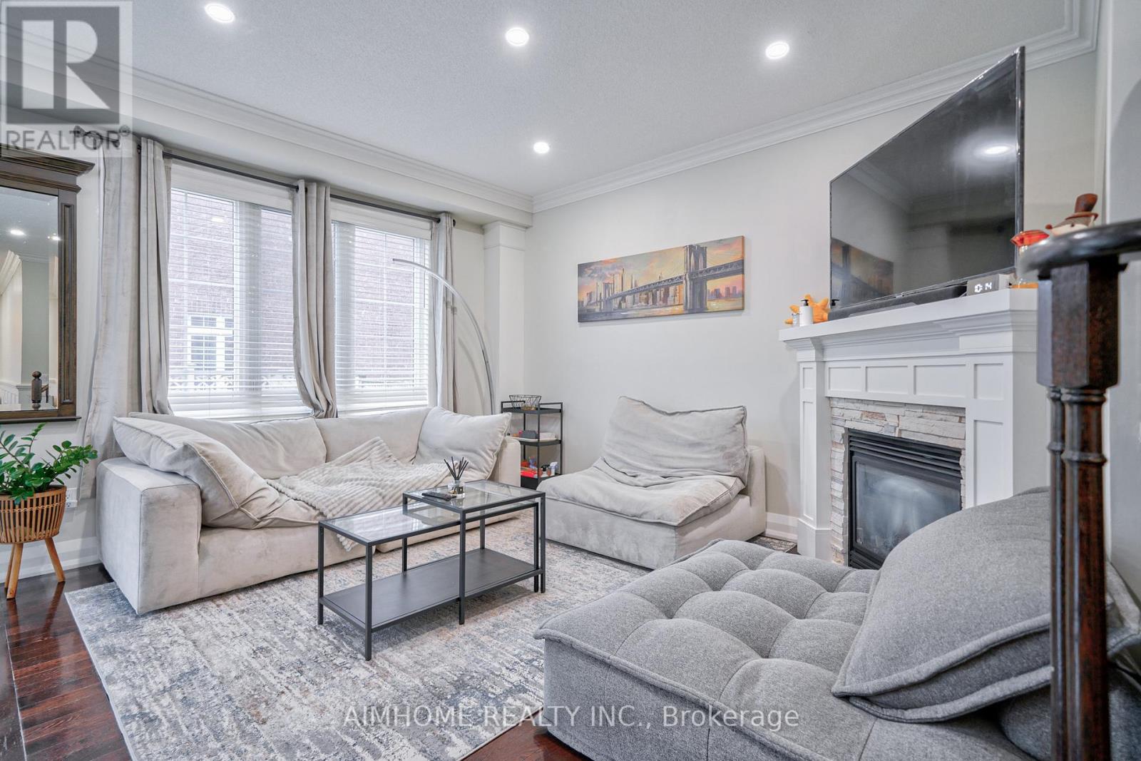 45 Darren Hill Trail, Markham, Ontario  L6E 0H1 - Photo 7 - N12595638