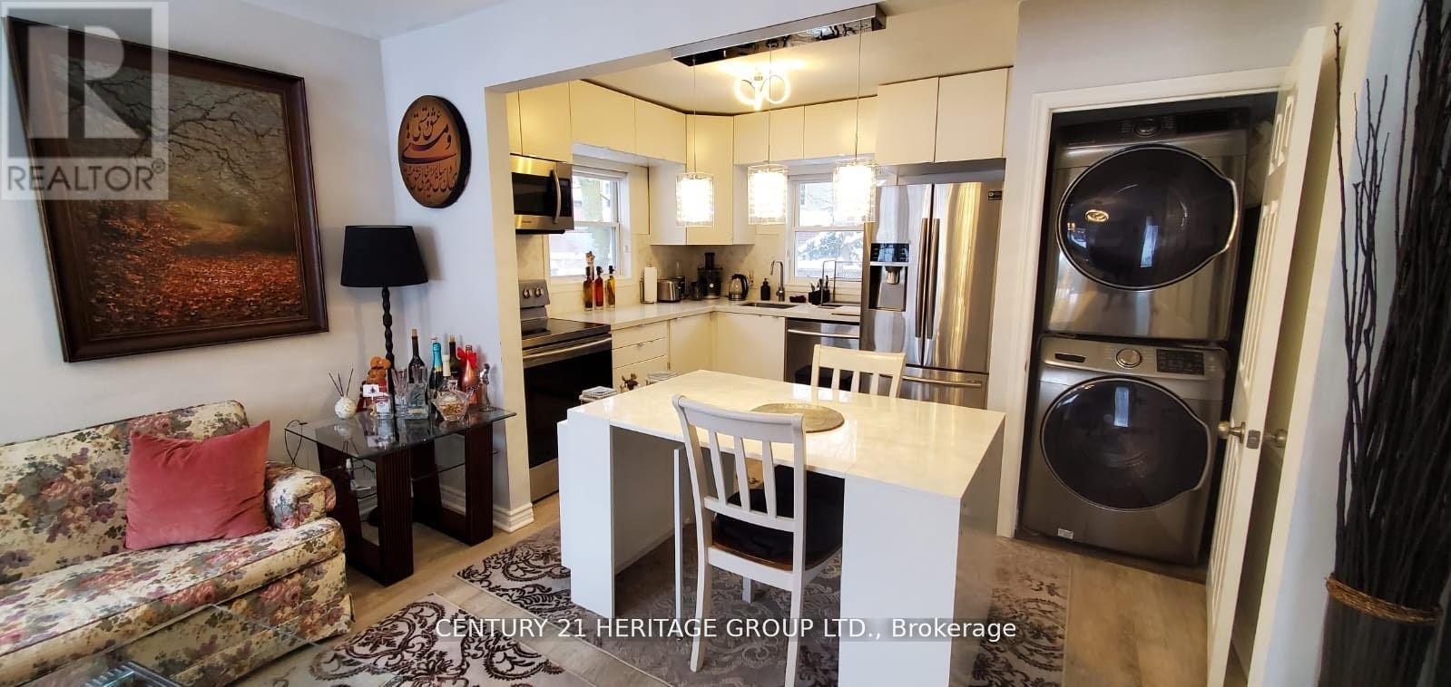 Main - 96 Mill Street, Richmond Hill, Ontario  L4C 4A7 - Photo 7 - N12595646