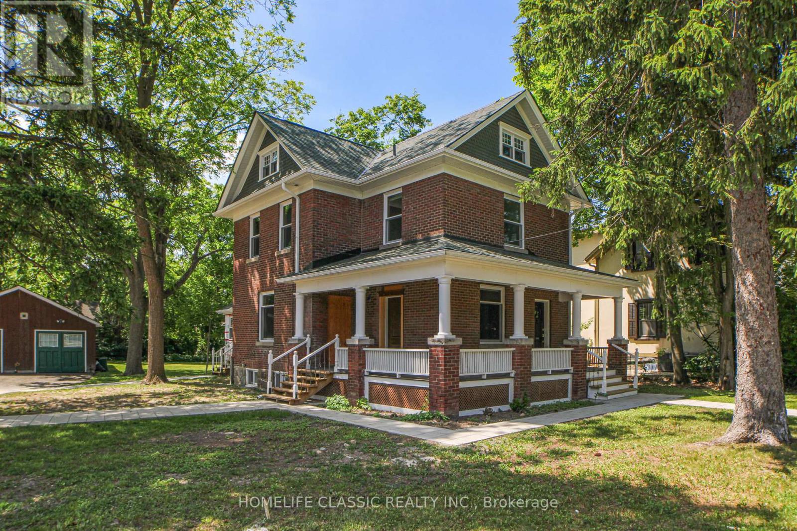 Unit B - 33 Centre Street, Vaughan, Ontario L4J 1G1 - Photo 1 - N12595704