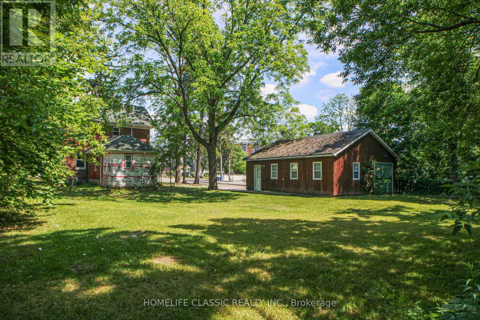 Unit B - 33 Centre Street, Vaughan, Ontario L4J 1G1 - Photo 28 - N12595704