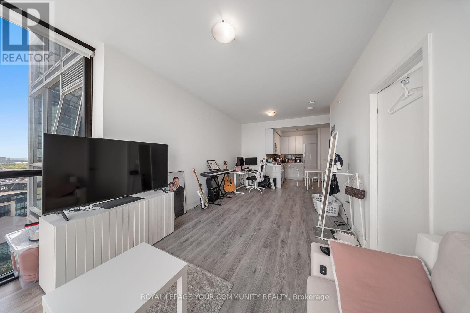 1101 - 2908 Highway 7 Road, Vaughan, Ontario  L4K 0K5 - Photo 16 - N12595728