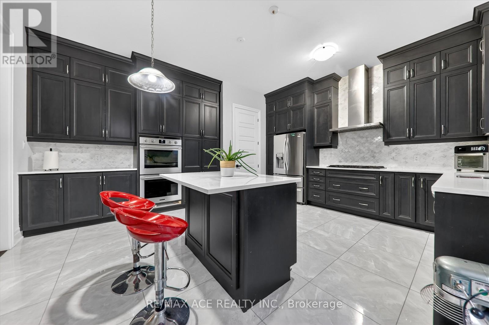 113 Jinnah Avenue, Markham, Ontario L3S 0G4 - Photo 13 - N12595748