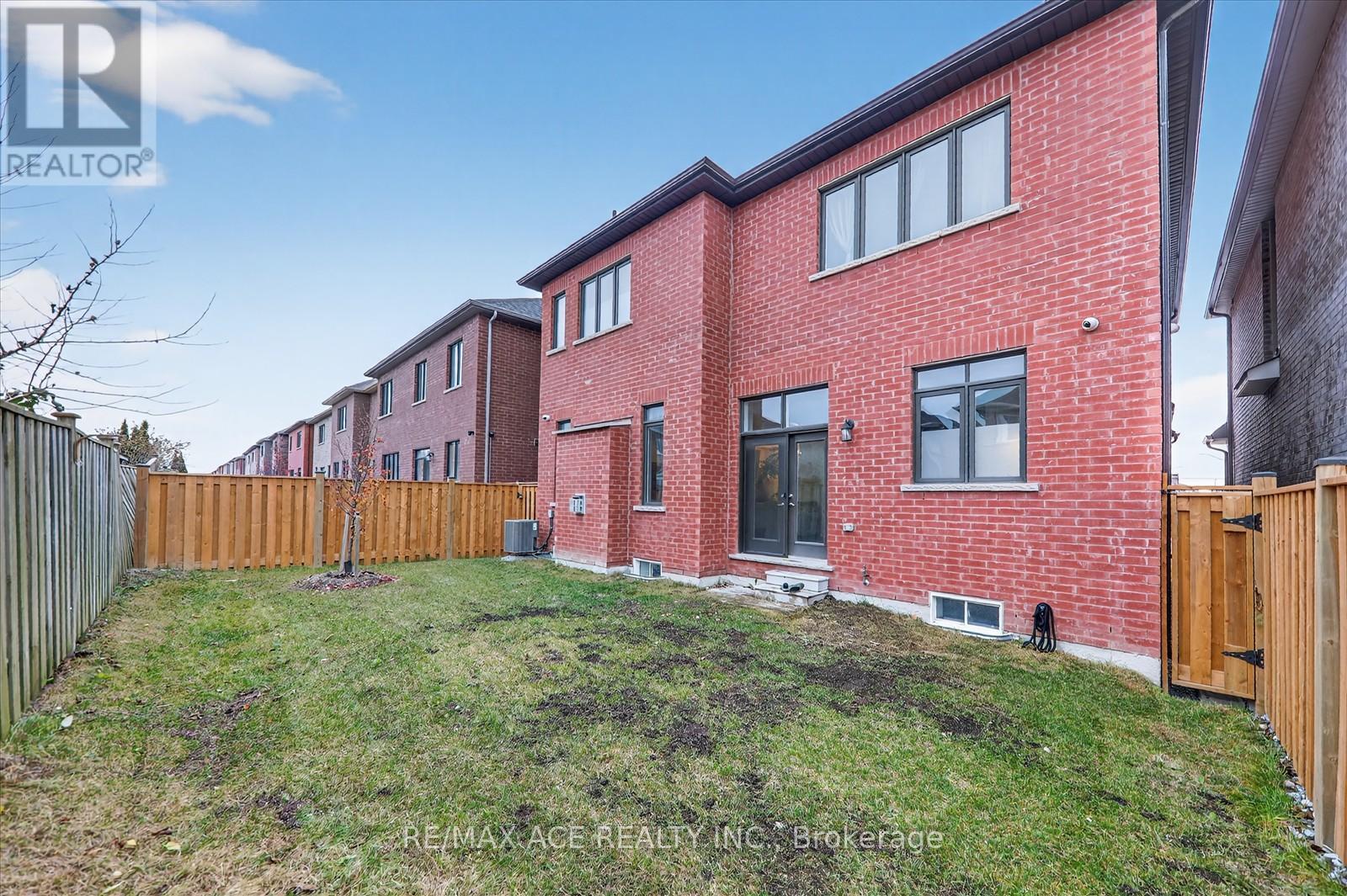 113 Jinnah Avenue, Markham, Ontario L3S 0G4 - Photo 43 - N12595748