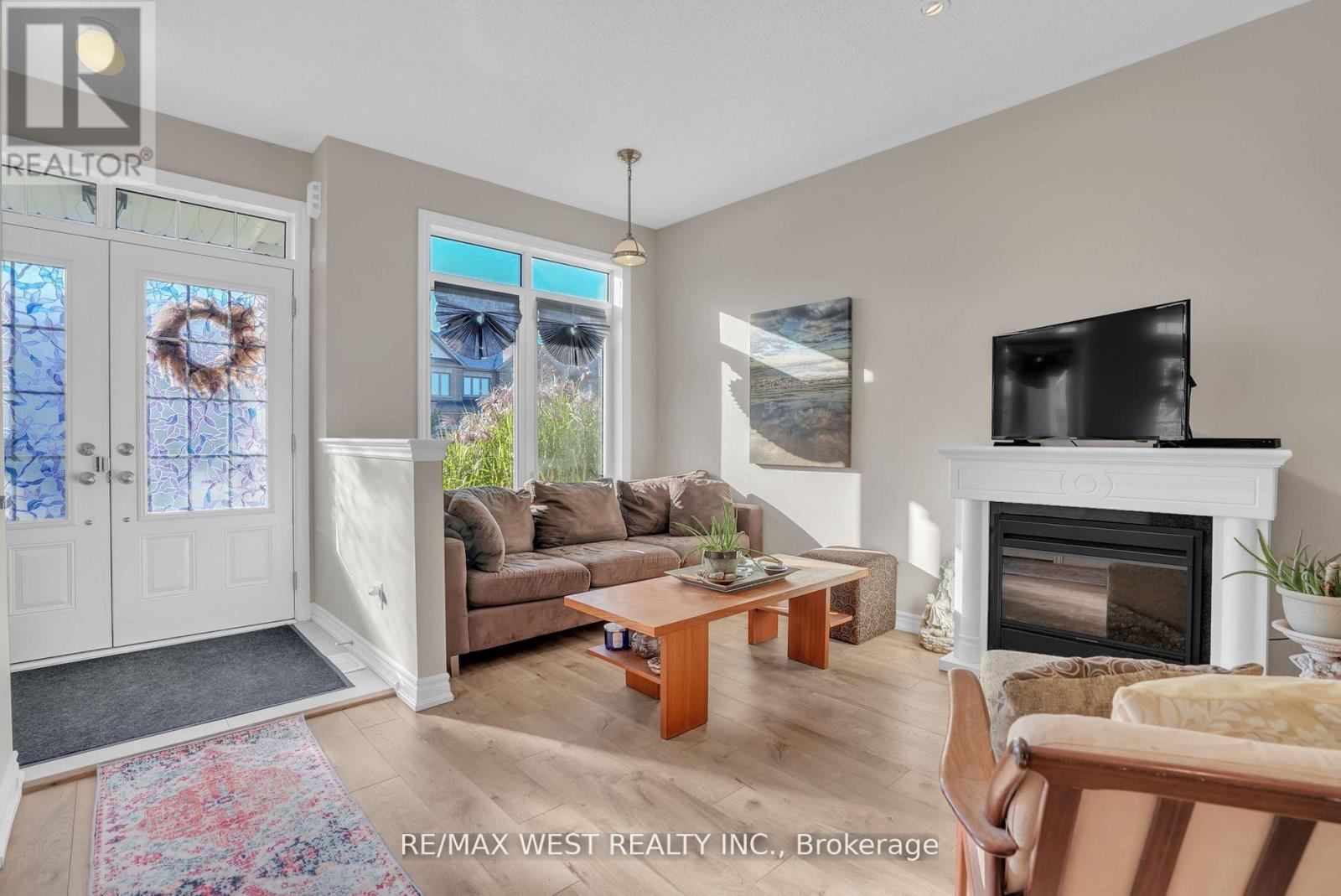 22 Bianca Crescent, Wasaga Beach, Ontario L9Z 0H7 - Photo 7 - S12595604