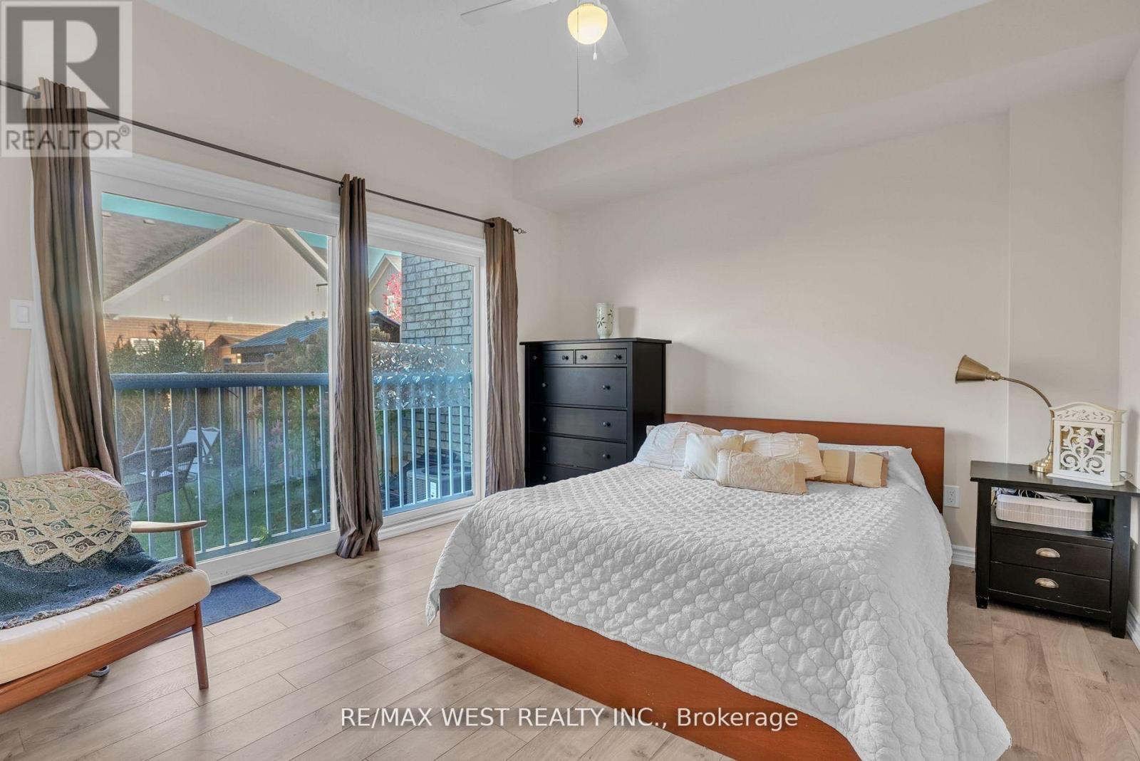 22 Bianca Crescent, Wasaga Beach, Ontario L9Z 0H7 - Photo 8 - S12595604