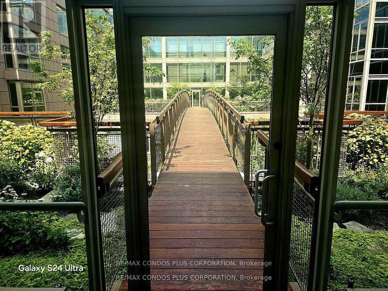 1013 - 211 Queens Quay W, Toronto, Ontario  M5J 2M6 - Photo 22 - C12591420