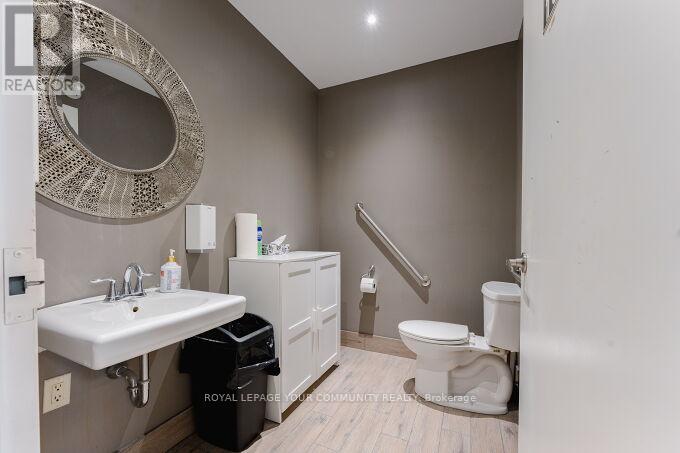 3 - 975 Major Mackenzie Drive, Vaughan, Ontario L6A 4P3 - Photo 8 - N12584510