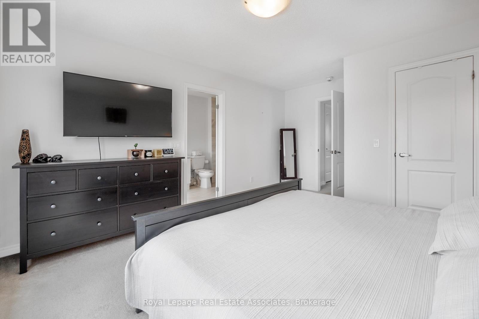 376 Wheat Boom Drive, Oakville, Ontario  L6H 0R4 - Photo 18 - W12595684