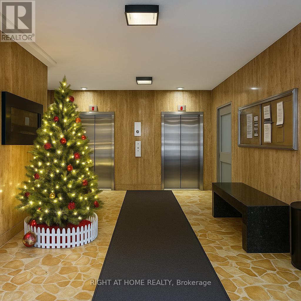 2601 - 70 Park Street E, Mississauga, Ontario  L5G 1M5 - Photo 2 - W12595706