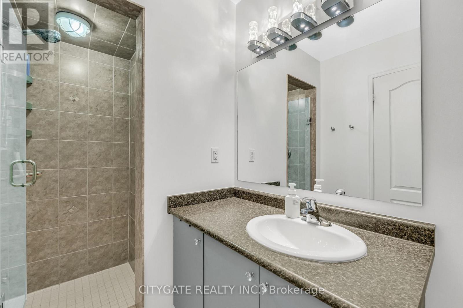 151 Spicebush Terrace, Brampton, Ontario  L6X 0K6 - Photo 29 - W12595746