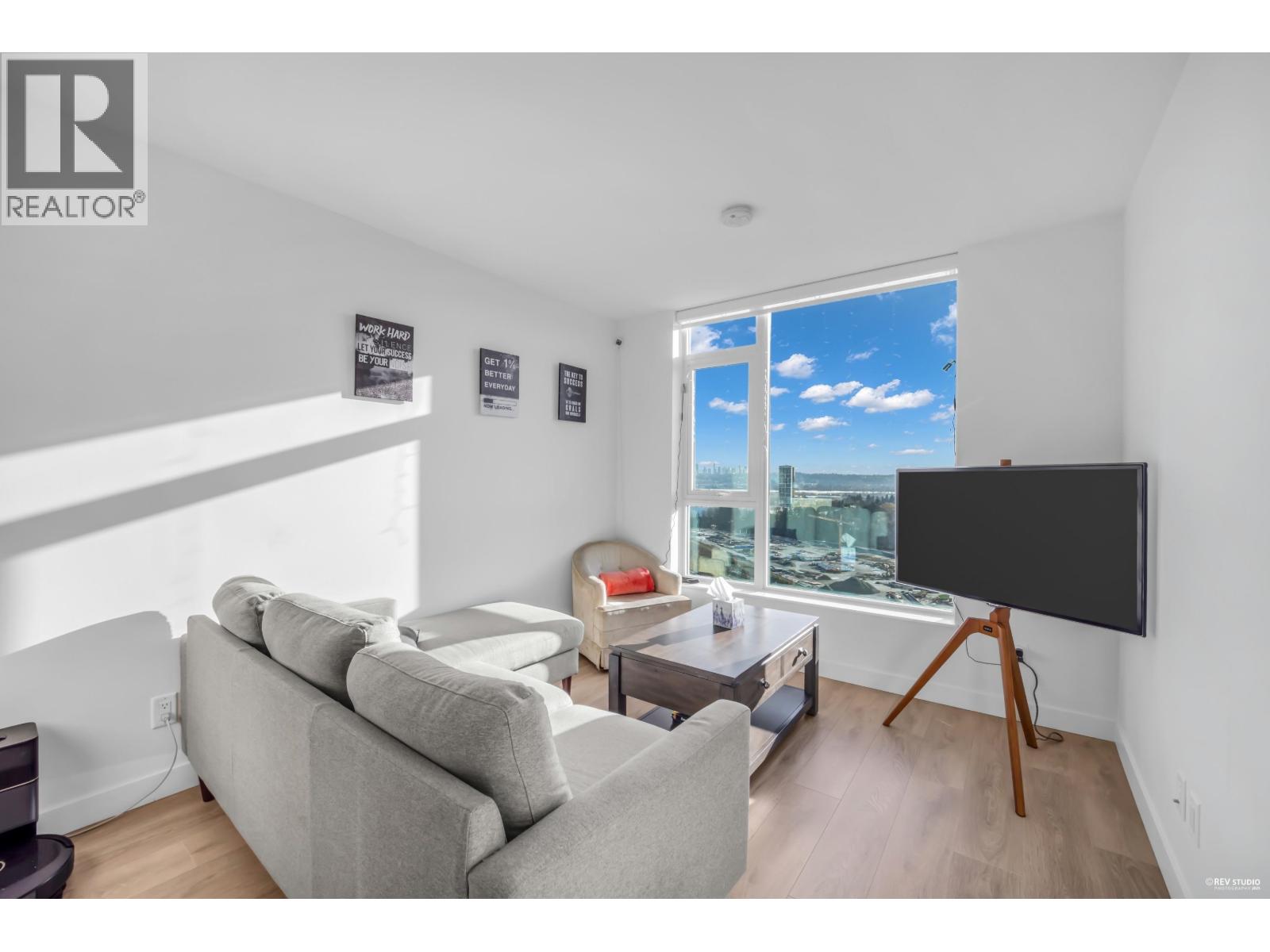 2101 308 Alderson Avenue, Coquitlam, British Columbia V3K 0J2 - Photo 5 - R3071552