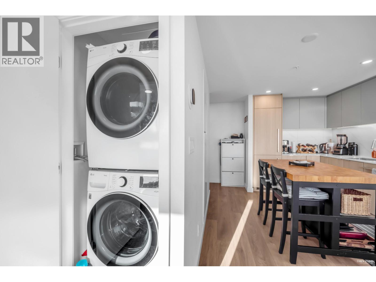 2101 308 Alderson Avenue, Coquitlam, British Columbia  V3K 0J2 - Photo 20 - R3071552