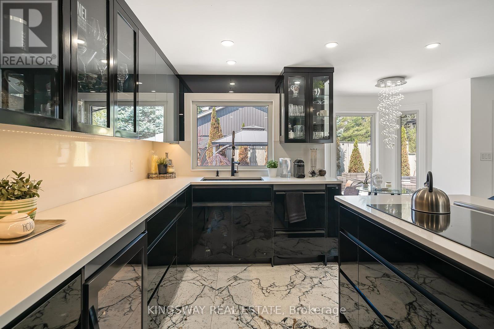 202 Michael Drive, Welland, Ontario  L3C 7B8 - Photo 11 - X12595624