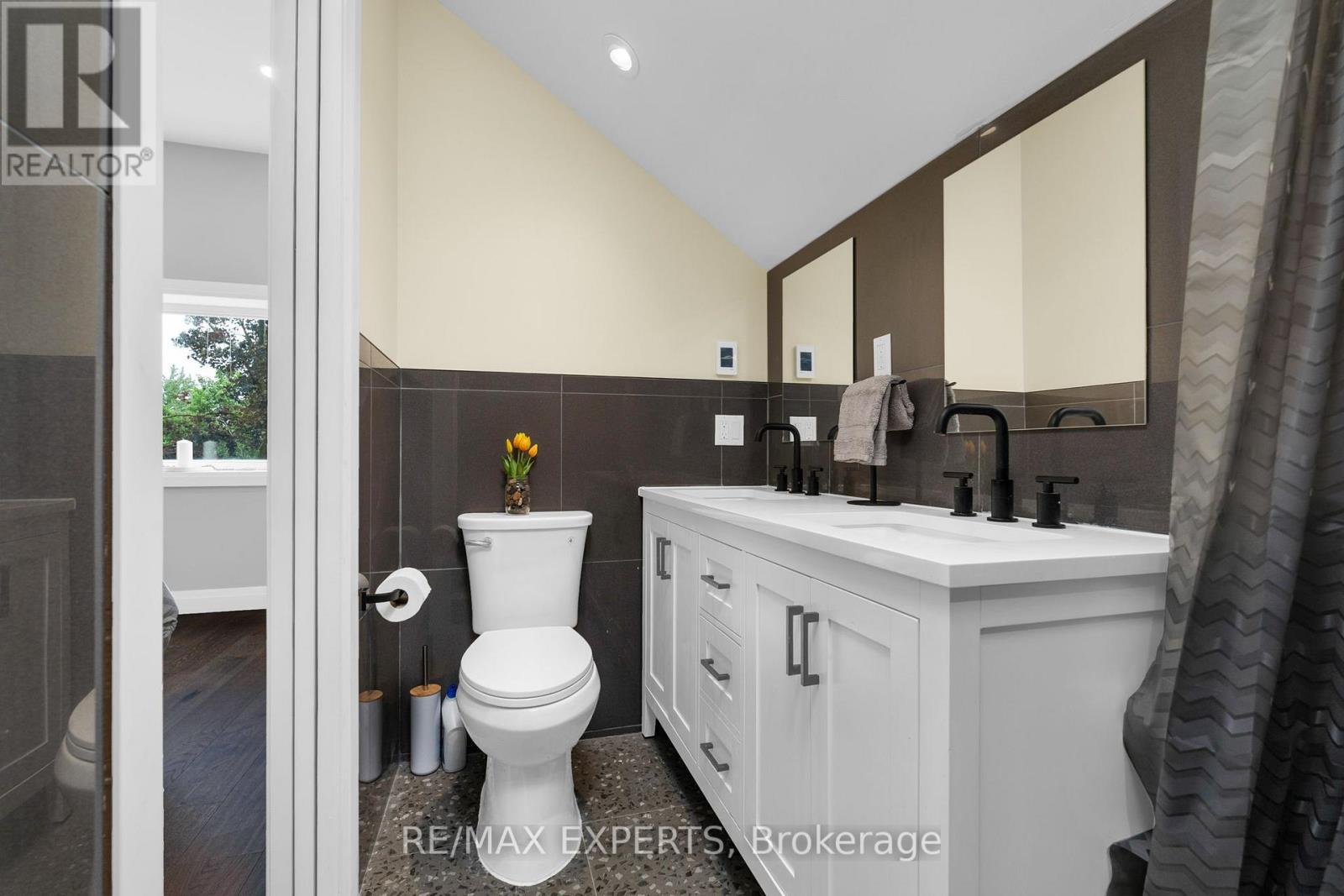 598320 2nd Line W, Mulmur, Ontario  L9V 0B6 - Photo 17 - X12595648