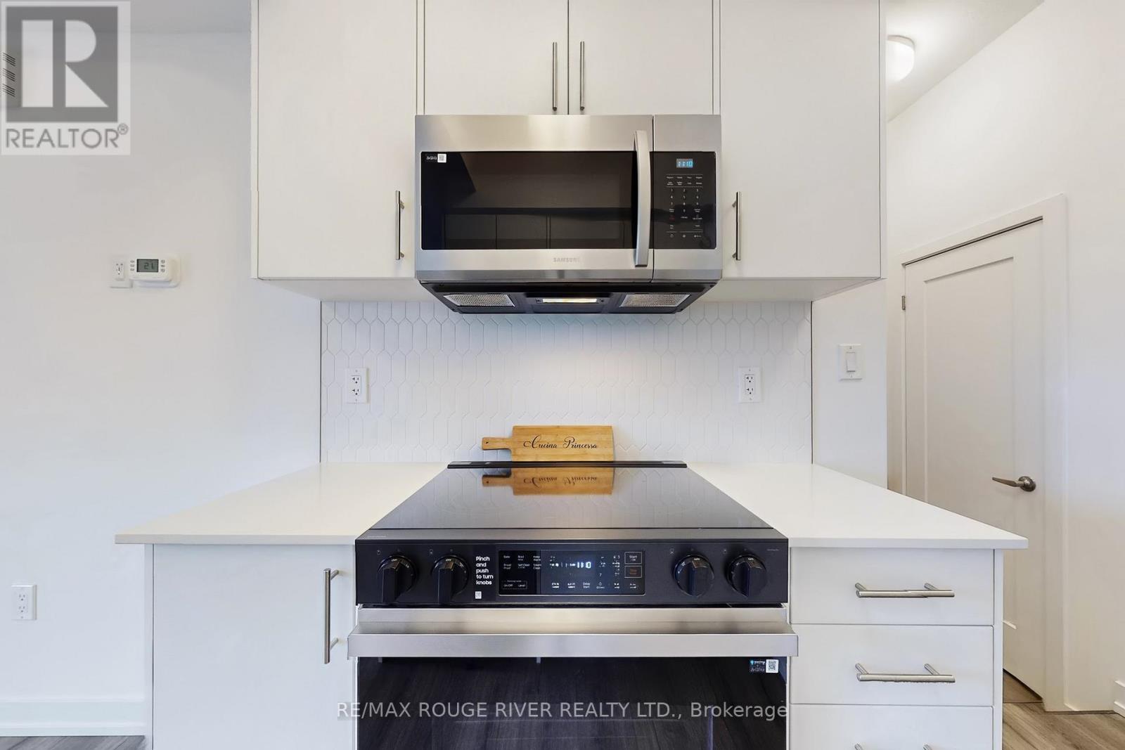 95 - 940 St David Street N, Centre Wellington, Ontario N1M 0L7 - Photo 17 - X12595736