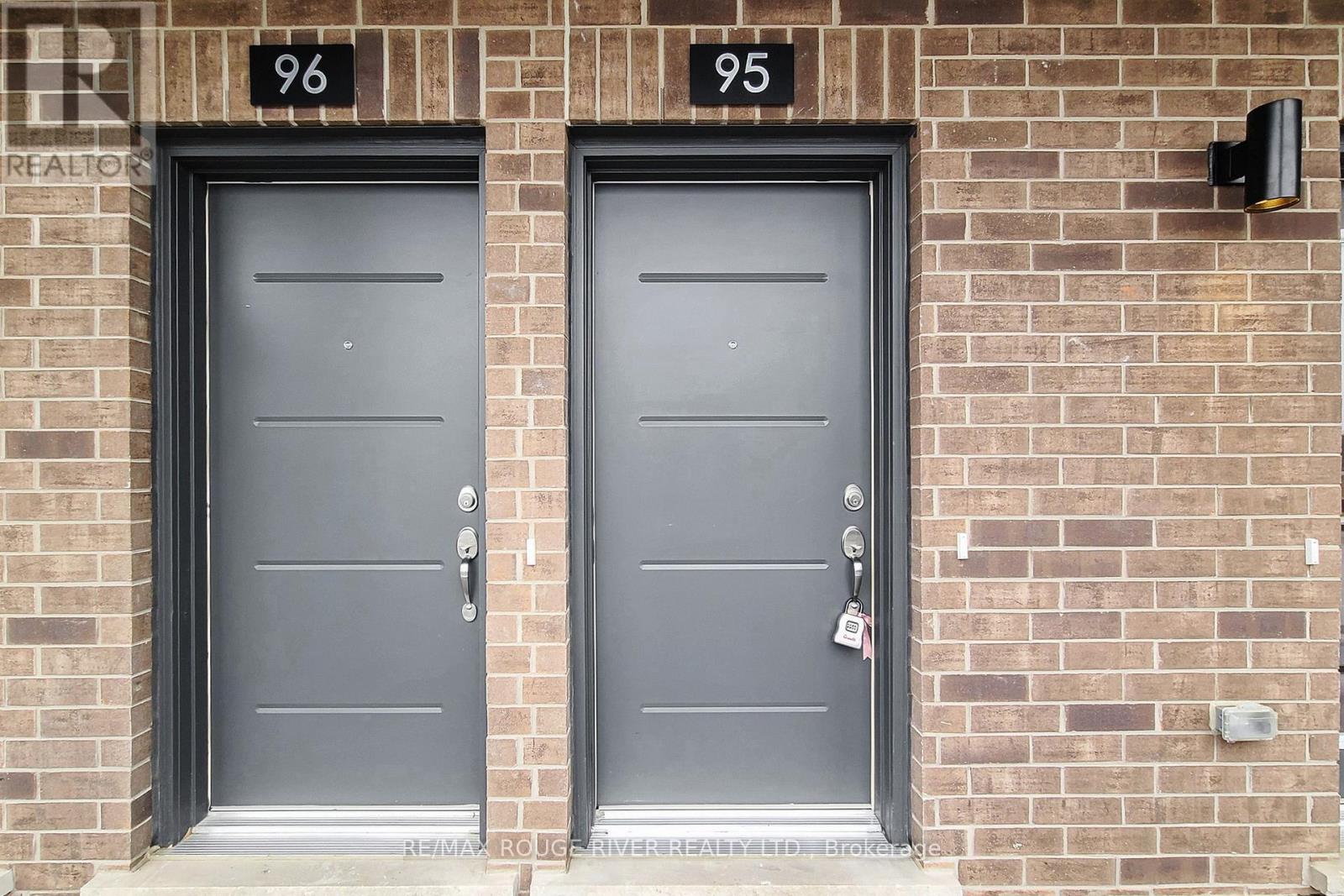 95 - 940 St David Street N, Centre Wellington, Ontario N1M 0L7 - Photo 5 - X12595736