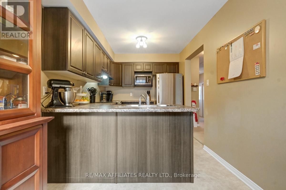 462 Templeford Avenue, Ottawa, Ontario K2M 0B8 - Photo 13 - X12595802