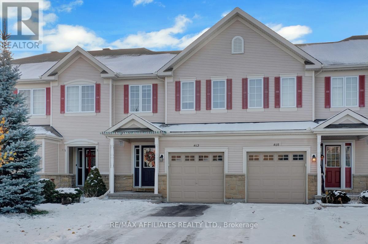 462 Templeford Avenue, Ottawa, Ontario K2M 0B8 - Photo 2 - X12595802