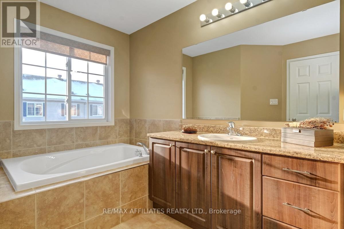 462 Templeford Avenue, Ottawa, Ontario K2M 0B8 - Photo 24 - X12595802