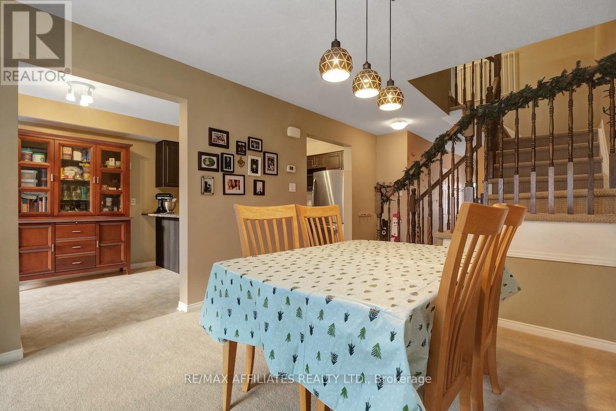 462 Templeford Avenue, Ottawa, Ontario K2M 0B8 - Photo 9 - X12595802