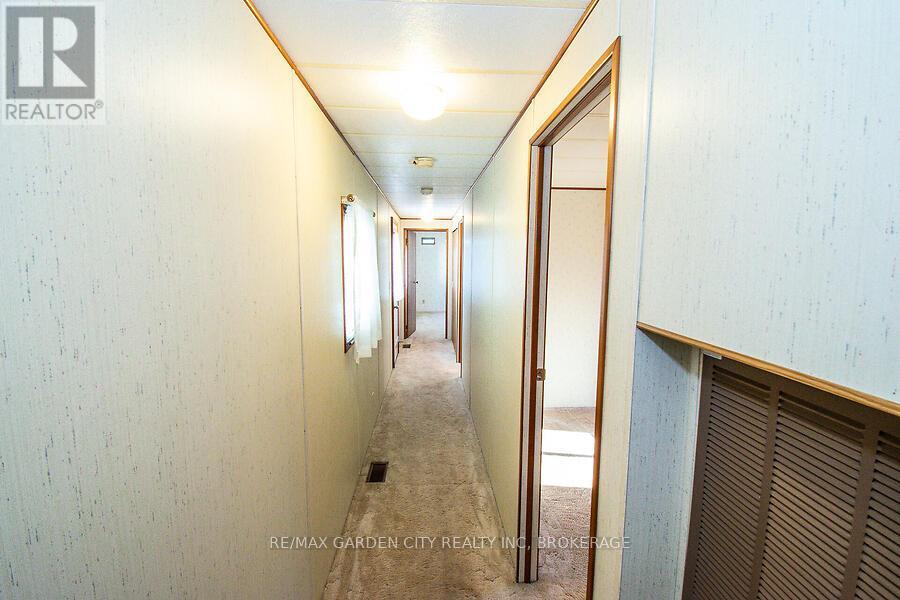 4585 Rachael Lane, Lincoln (Beamsville), Ontario  L3J 0W1 - Photo 17 - X12595828