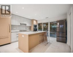 <div class="price">$1,299,000</div> 9 8589 Rivergrass Drive, Vancouver<br><div style="margin-bottom:8px;"><small>Trg The Residential Group Realty</small></div><div class='bed_bath'>2 Bed | 4 Bath</div>