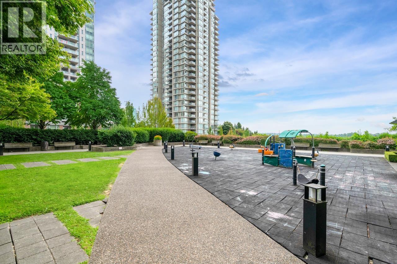 1201 2978 Glen Drive, Coquitlam, British Columbia  V3B 0C3 - Photo 25 - R3071615
