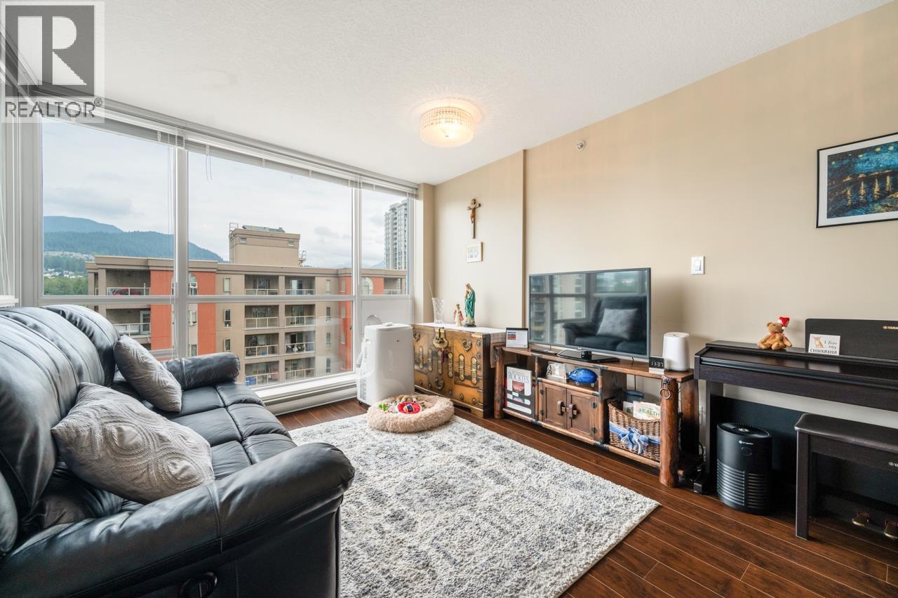 1201 2978 Glen Drive, Coquitlam, British Columbia  V3B 0C3 - Photo 6 - R3071615