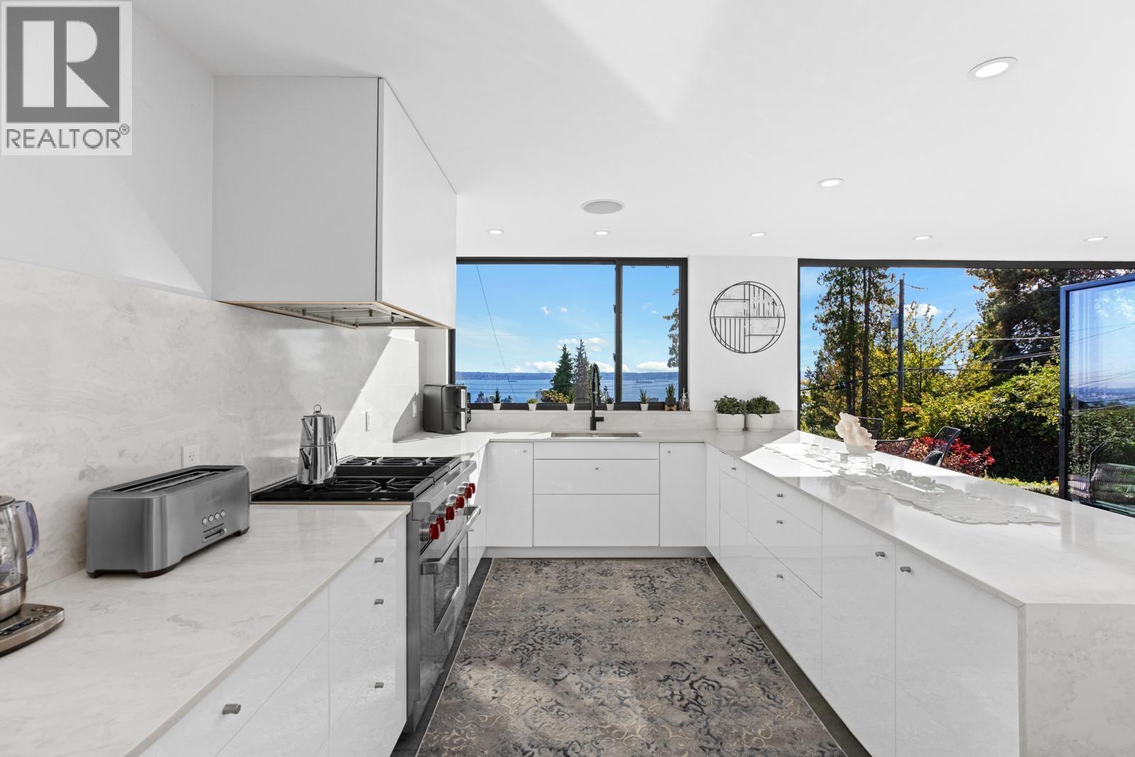 2234 Palmerston Avenue, West Vancouver, British Columbia  V7V 2V8 - Photo 10 - R3071619