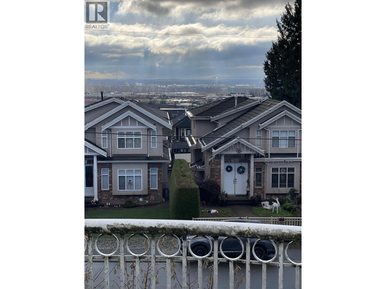5181 Portland Street, Burnaby, British Columbia  V5J 2R1 - Photo 4 - R3071621