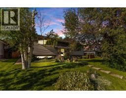 46 Marbrooke Circle NE Marlborough