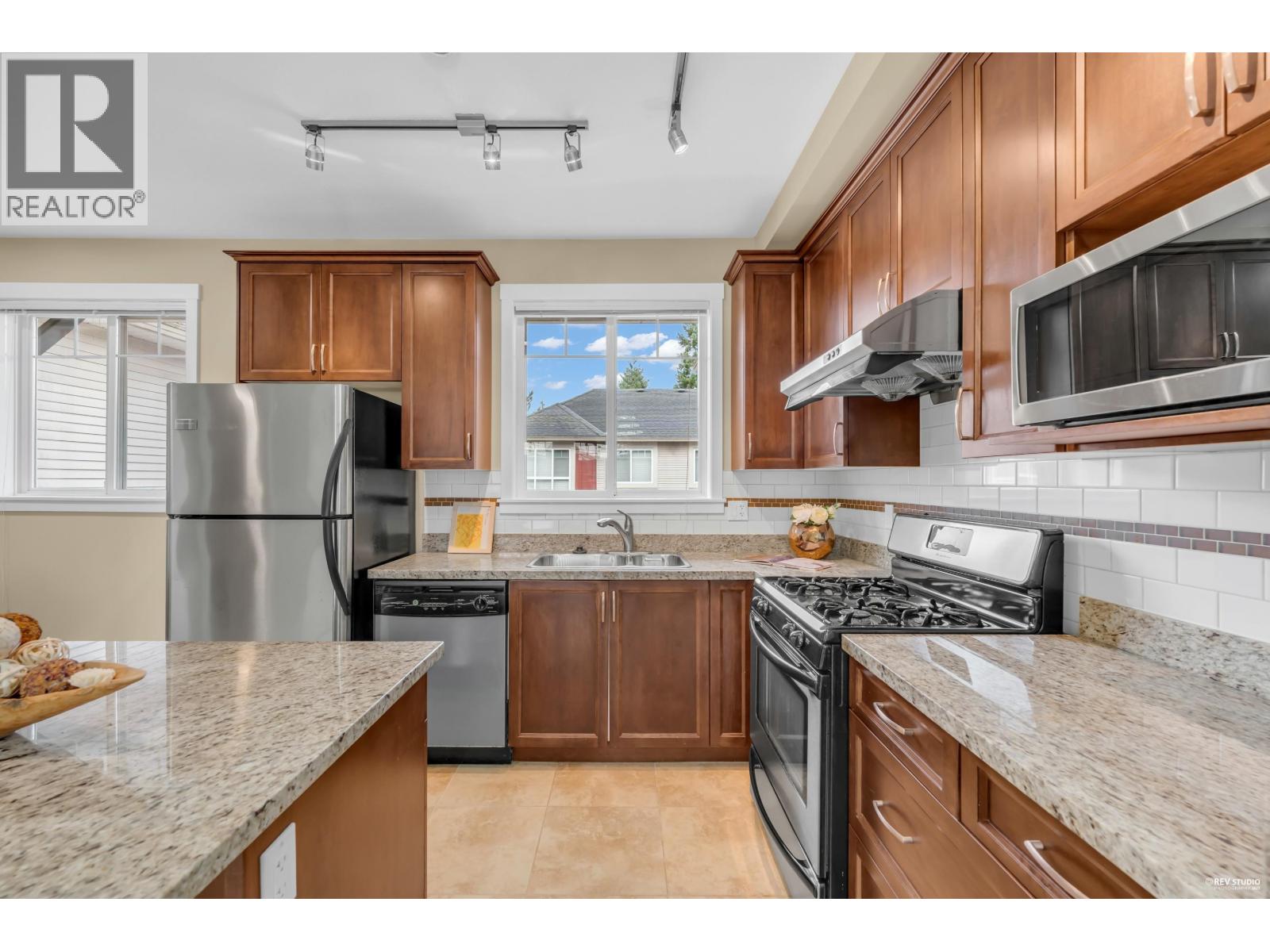 16 11393 Steveston Highway, Richmond, British Columbia  V7A 1N8 - Photo 12 - R3071507