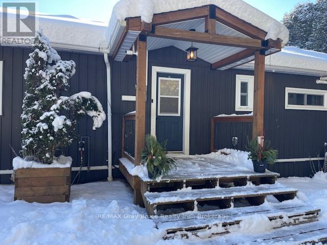 495204 Traverston Road, West Grey, Ontario  N0C 1H0 - Photo 47 - X12458226