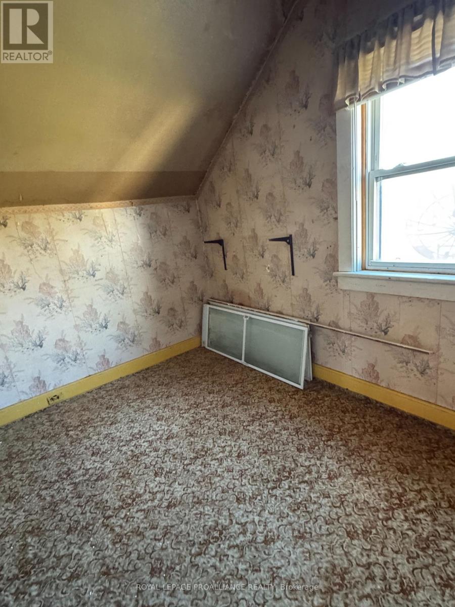 31 O'brien Street, Marmora And Lake, Ontario  K0K 2M0 - Photo 10 - X12595356