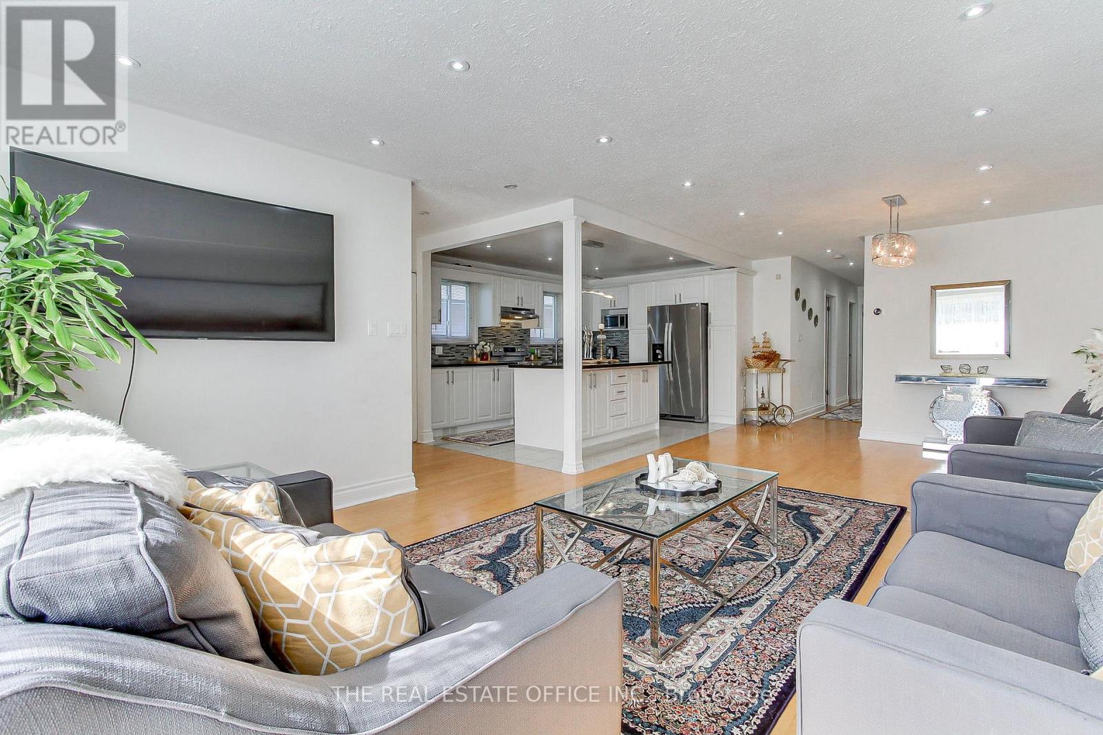 20 Yucatan Road, Toronto, Ontario  M2H 2K8 - Photo 12 - C12595776