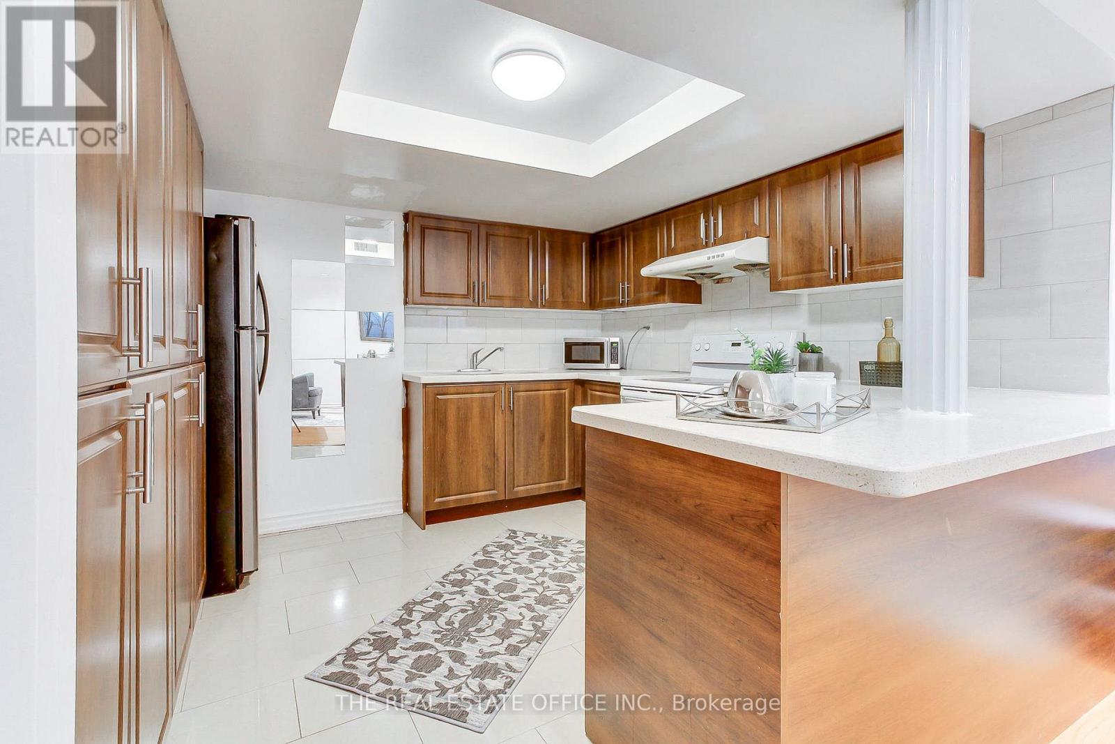 20 Yucatan Road, Toronto, Ontario  M2H 2K8 - Photo 25 - C12595776