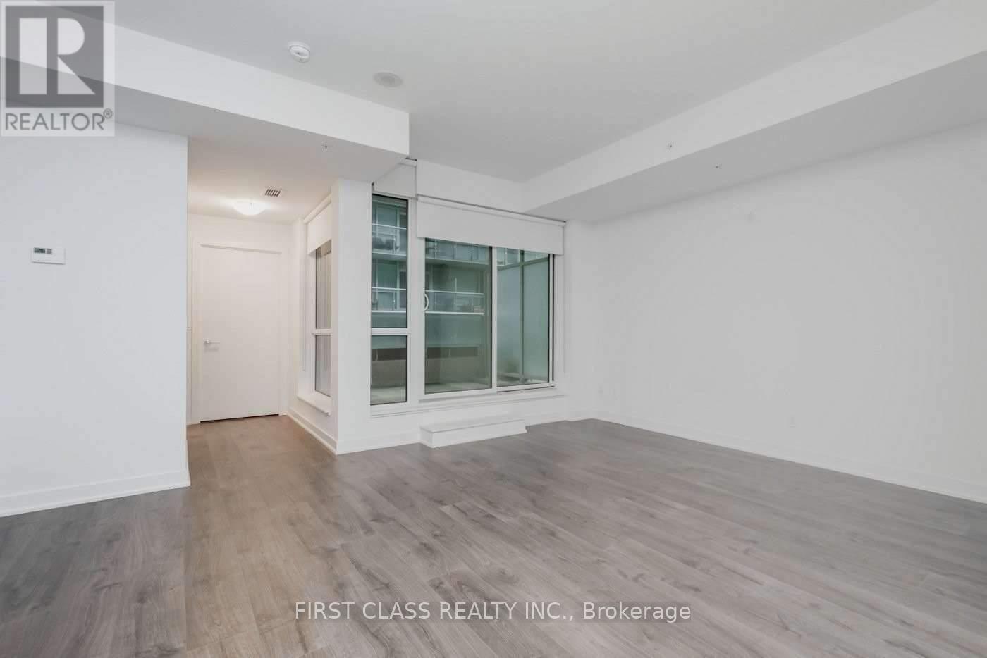 304 - 30 Nelson Street, Toronto, Ontario  M5V 0H5 - Photo 3 - C12595794