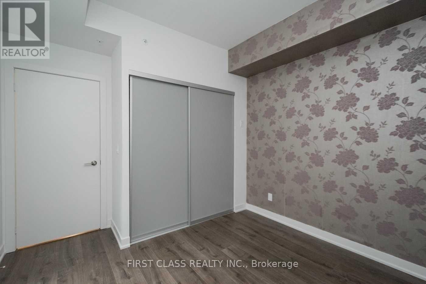 304 - 30 Nelson Street, Toronto, Ontario  M5V 0H5 - Photo 8 - C12595794