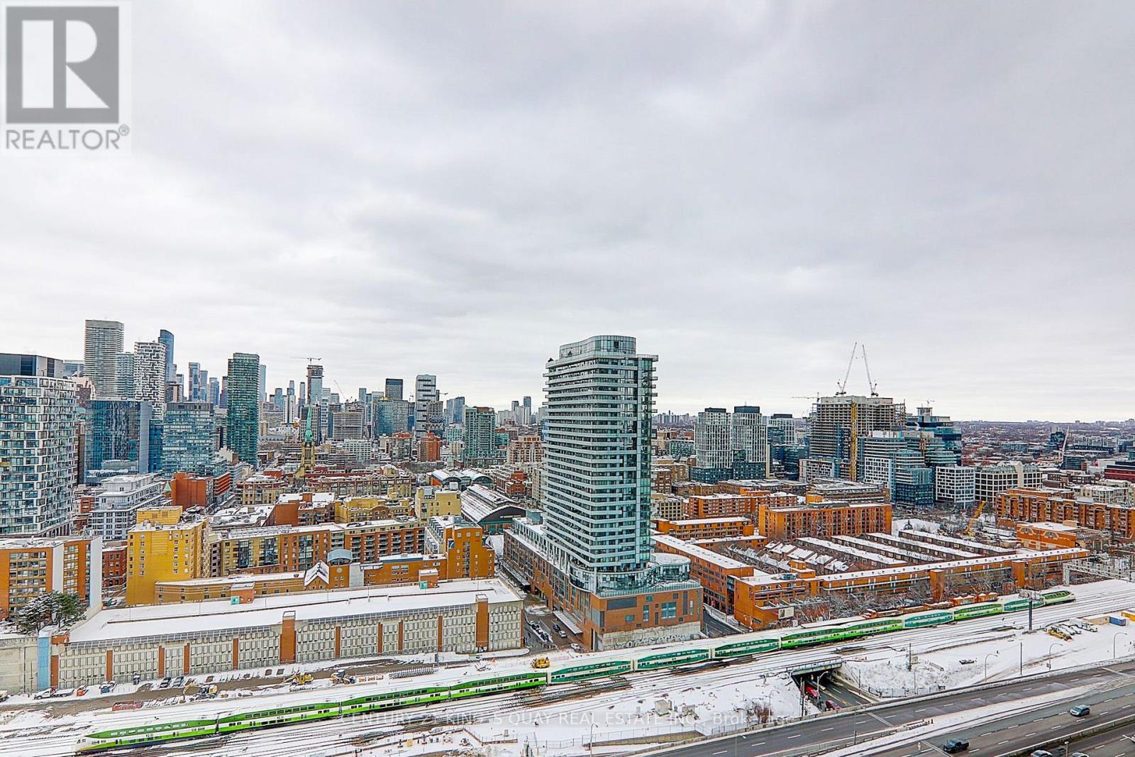 2901 - 138 Downes Street, Toronto, Ontario  M5E 0E4 - Photo 37 - C12595806