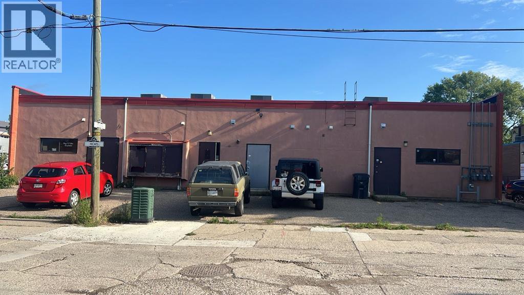 810 3 Avenue S, Lethbridge, Alberta  T1J 0H7 - Photo 2 - A2193047